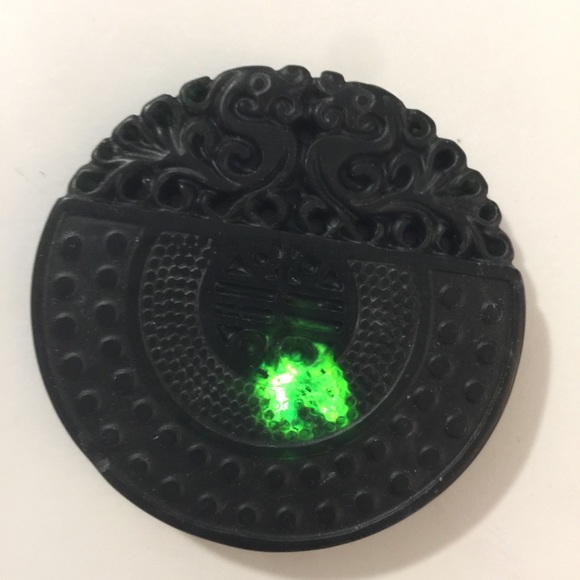 Real Jade “Nephrite”Half-Wall Pendant Feng Shui - Picture 10 of 16